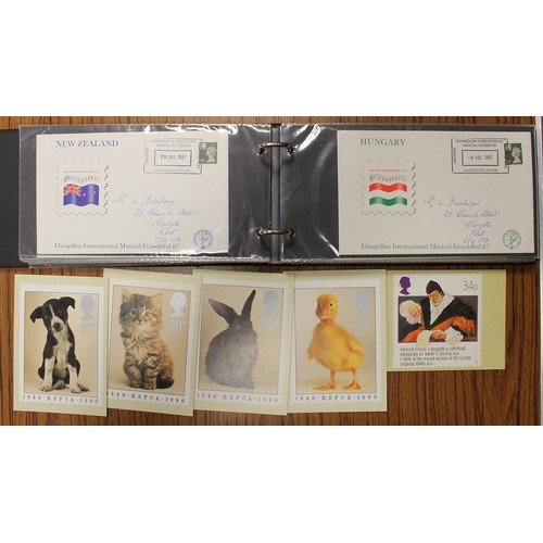 80 - 1955-1999 M/U coln in 15 albums, good range of comems and defins with phos issues, large qty FDCs an... 