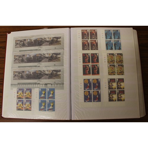 386 - 1973-2003 mint, heavily dupl. coln in nine albums. Good range of commems and defins some in blocks, ... 