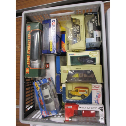 412 - Collection of Cars, Buses and Lorries boxed and unboxed in mixed condition with Matchbox, Corgi, EFE... 