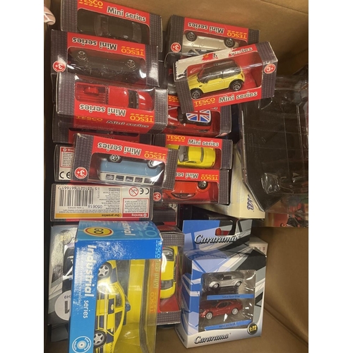 457 - Collection with Burago (10), Tesco cars (30), Cararama (10), lledo (5), Dinky (5) etc generally good... 