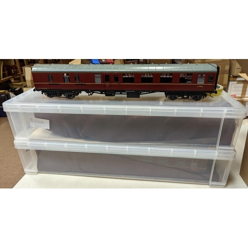 550 - The Gauge 1 Model Company. Unboxed G gauge maroon LMS coaches, generally very good to excellent. Qty... 