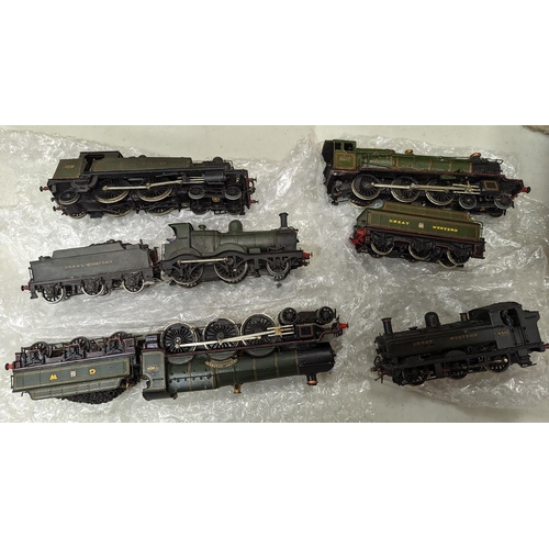 590 - Range of handmade locomotives, generally made and painted to a good standard, with G.W.R. 2218 4-4-2... 