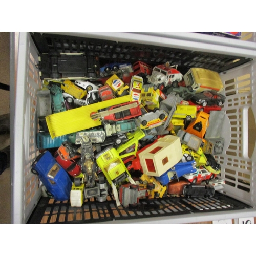 449 - Collection of Cars and Lorries boxed and unboxed in mixed condition with Burago, Matchbox, Corgi and... 