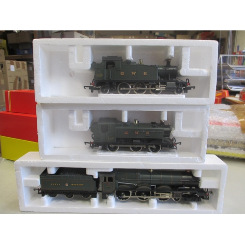 576 - Collection of boxed locomotives, coaches (8) and wagons (22) generally mint in fair to excellent box... 