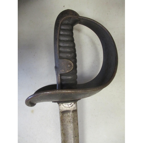 92 - Prussian trooper's cavalry sabre and scabbard, ricasso stamped Gehr Weyersberg/Solingen, blade numbe... 