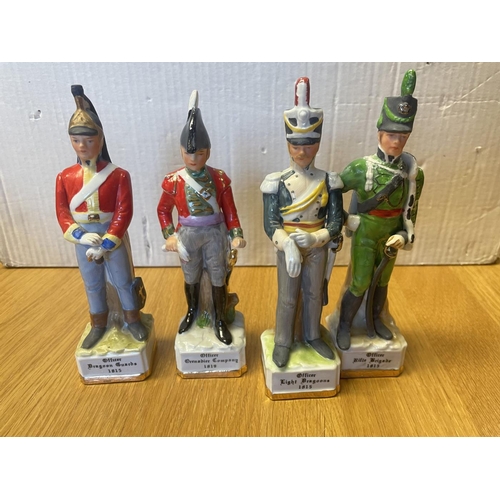 288 - Mixed collection on plinths, approximately 3½ inch including French fusilier, French trooper, royal ... 