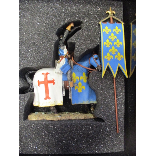 317 - King & Country. Crusader Cross & Crescent collection with mounted figures (17) Nos 24, 27, 43, 48, 4... 