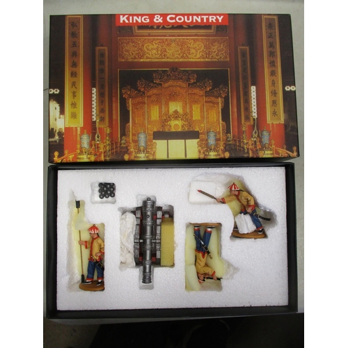 319 - King & Country. Imperial China collection with Manchu Tent No 21 (2), Hunting set No 35, Fort Right ... 