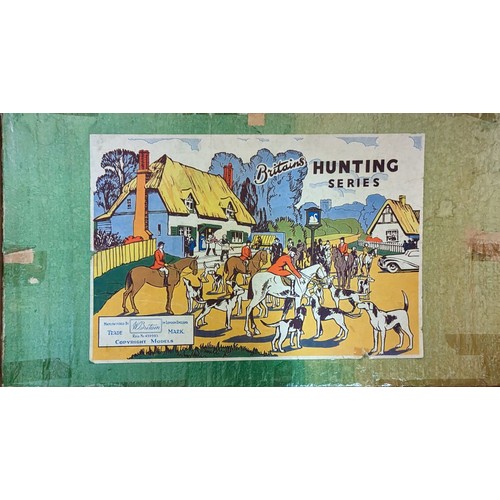 295 - Britains. Hunting Series - Full Cry set No. 235, 
early post war issue, mounted huntsmen (3), mounte... 