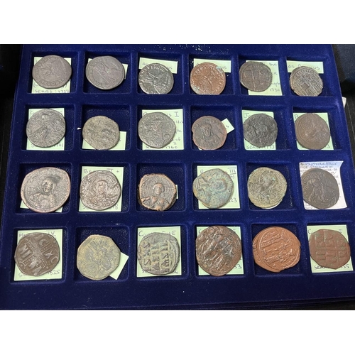 181 - Byzantine. Collection in mixed condition with some better, Heraclius, Maurice Tiberius, Tiberius II ... 