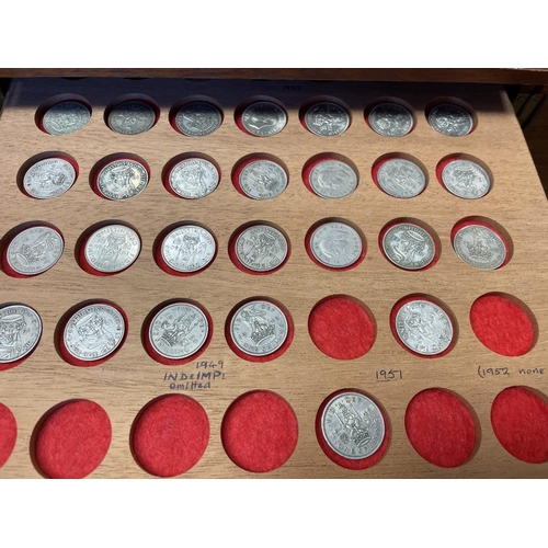 193 - Collection in drawers with date ranges 1881-1960 including crowns (33), half-crowns (75), shillings ... 