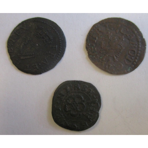 220 - Collection of ¼ pennies and farthings, generally fair/fine to very fine, includes James I farthing, ... 