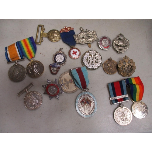 3 - Mixed range with:
1. WW1 BWM and Victory Medal to M.B.1545 W. Pardoe C.M.M. R.N.V.R.
2. WW1 BWM to 2... 