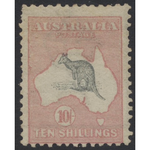 116 - Australia. Early to modern M coln in S/pages, incl 2923 Kangaroo and Map vals up to £1 , 1913 Kangar... 