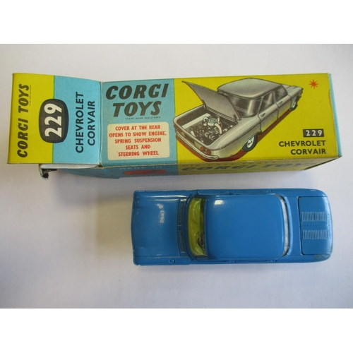 259 - Corgi. Boxed range with Monte-Carlo Citroen DS 19 No 323, Thunderbird Sports No 215S, Sheriff's Olds... 