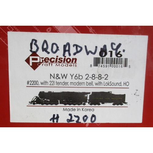 383 - Precision Craft Models. OO gauge 2-8-8-2 N&W black No.2200 locomotive and tender, mint in near mint ... 