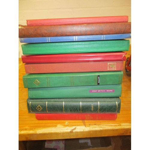 24 - Mainly 20th century world coln in various albums, vols, stockbooks, folders and loose, majority U, i... 