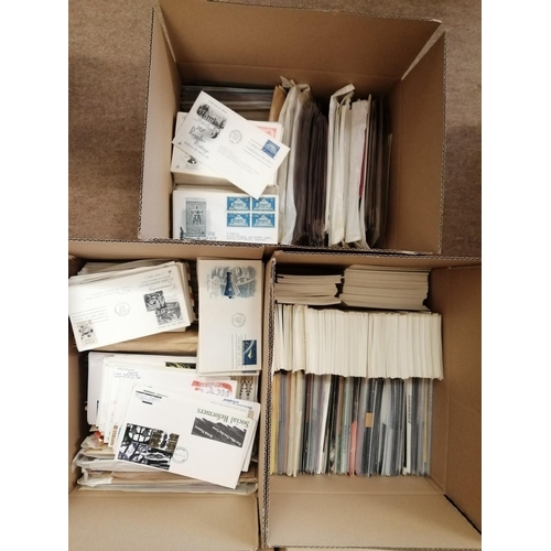 300 - Large modern GB accum, with mint and FDCS, PHQ cards, some still in new issues envelopes, also GB & ... 