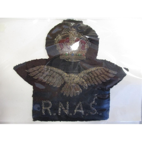 120 - Fleet Air Arm/naval aviation collection with embroided handkerchiefs F.A.A. (2) and R.N.A.S., bullio... 