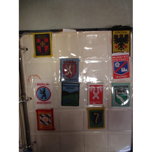 148 - Scout collection of cloth badges in 2 albums with wide range of counties, towns, cities etc, strengt... 