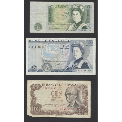 207 - Collection of Commonwealth notes in mixed condition, with countries Egypt, India, Indonesia, Malta, ... 