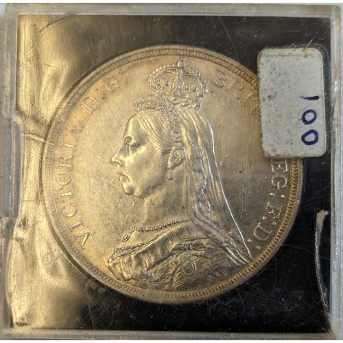 299 - 1887 crown very fine in plastic capsule, plus a range of commemorative crowns and coin sets. Viewing... 