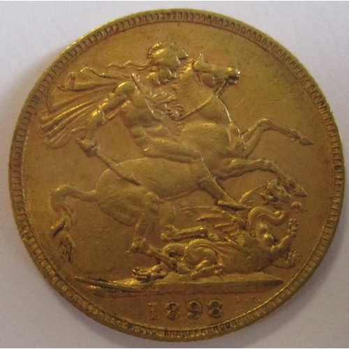 371 - Investment Gold Lot - documents required. 1898 sovereign fine. (Y)