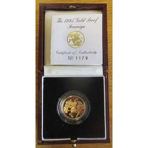 453 - Investment Gold Lot - documents required. 1995 sovereign boxed proof FDC. (Y)