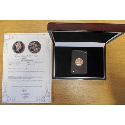 460 - Investment Gold Lot – documents required. 1997 sovereign boxed proof FDC, with London Mint certifica... 