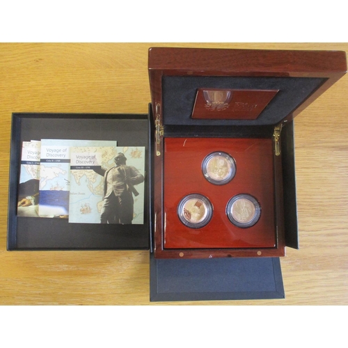 507 - Investment Gold Lot - documents required. Captain James Cook's Voyages of Discovery gold proof £2 ca... 