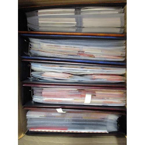 313 - Estate lot of mainly decimal booklets in 5 postcard albums, needs checking, duplicated NVI Machin bo... 