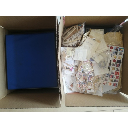 49 - World miscellaneous untidy accumulation in albums and loose, Also incl empty albums and binders, and... 