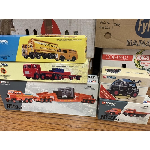 215 - Collection with Matchbox (100) approx, Corgi (10) with Foden No 31002, Leyland Octopus No 24601, Sid... 