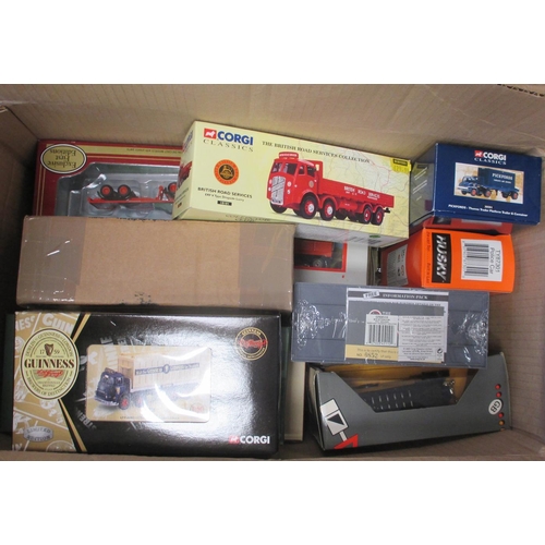 237 - 1980s onwards collection of cars, lorries, buses, aeroplanes etc, generally good plus to excellent i... 