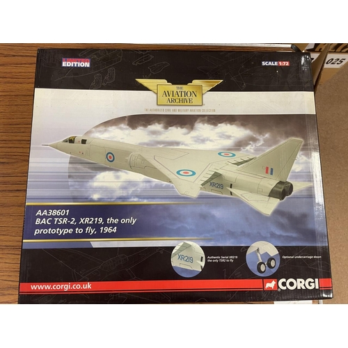 296 - Corgi AA. Collection with 1/48 including English Electric Lightning No AA28401, No AA28402 and 1/72 ... 