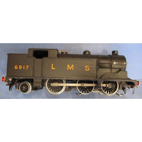 427 - Hornby Dublo. Collection with Tank Goods set No EDG7 (containing LMS black 6917 N2 Class 0-6-2T etc)... 