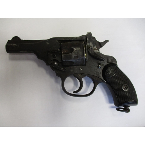 105 - Webley .32 Mark IV revolver No 98947, Webley & Scott Birmingham to top of barrel, .32 Long .915/3 To... 