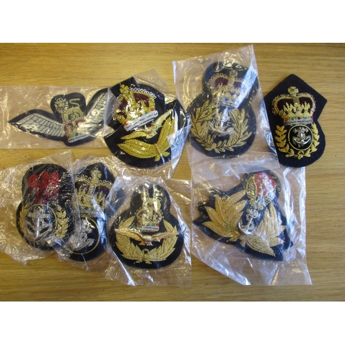 164 - Collection of mainly modern bullion embroided badges (19) with RCAF wings (2), W.O. sleeve badge, Gu... 