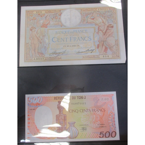 239 - Collection of world banknotes, generally extremely fine to near uncirculated, includes Brazil, Egypt... 