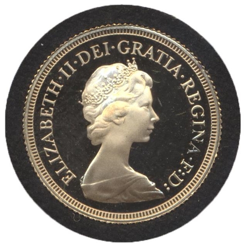 541 - Investment Gold Lot – documents required.
1896 sovereign fine in 9ct gold mount total weight 9.01g. ... 