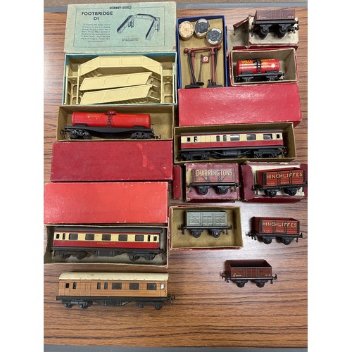 460 - TTR. Collection with OO gauge locomotives British Railways 63 0-4-0 boxed and LMS 39 0-4-0 unboxed, ... 