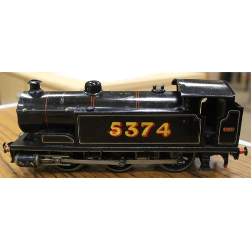 351 - Bassett-Lowke. Range of unboxed O gauge LMS locomotives in very good to excellent condition, with 0-... 