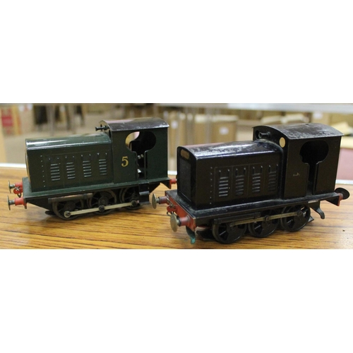 357 - Bassett-Lowke. Range of unboxed O gauge locomotives, generally very good to excellent condition, wit... 