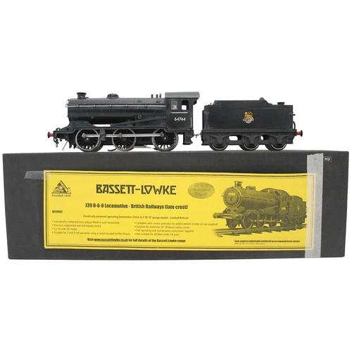 362 - Bassett-Lowke. BL99031 O gauge J39 0-6-0 BR black No.64744 locomotive and tender, very good plus in ... 