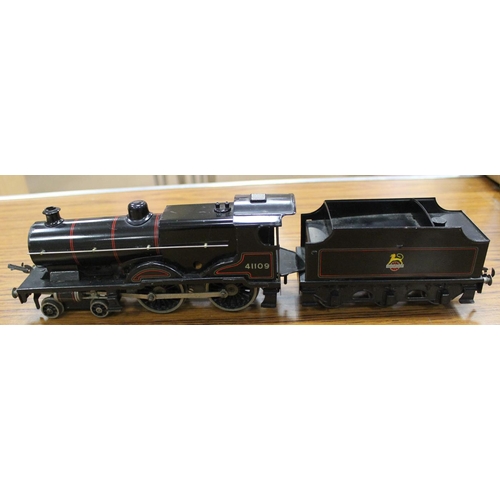 374 - Bassett-Lowke. Unboxed O gauge 4-4-0 BR black No.41109 locomotive with tender in near excellent cond... 