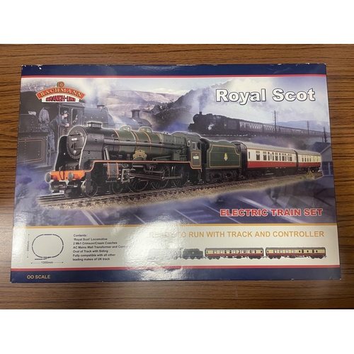 497 - Bachmann. Collection of OO gauge including locomotives steam with tenders Sir Nigel Gresley 60007 4-... 