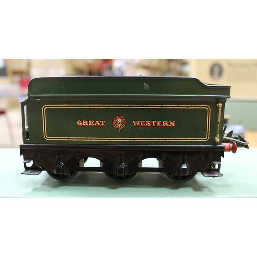 403 - Hornby. O gauge clockwork No.2 Special 4-4-0 'County of Bedford' locomotive and tender GWR green No ... 