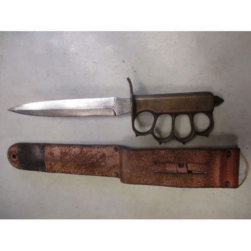 89 - U.S. Model 1918 knuckleduster trench knife Landers, Frary & Clark and scabbard, hilt stamped U.S. 19... 