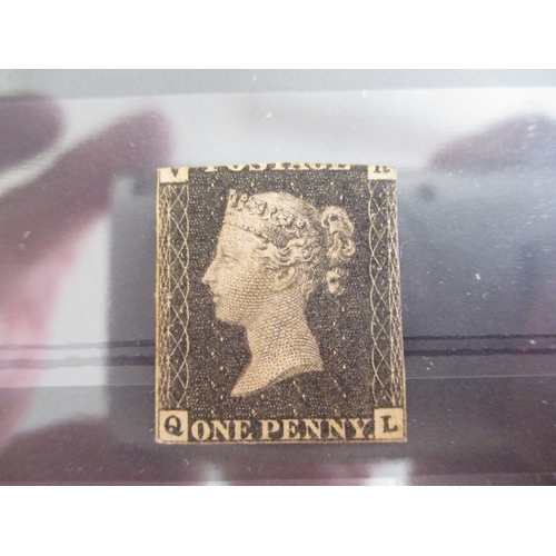 237 - GB misc accum in box, needs viewing to fully appreciate, on cards, leaves, in packets etc, note QV w... 