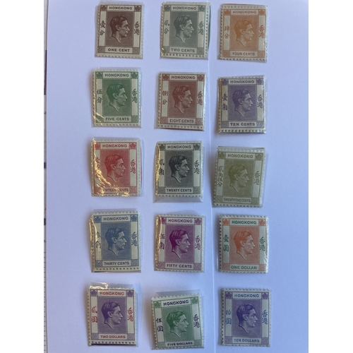 30 - A mixed accum in pkts and loose in boxes, with better GB and BC M or UM but due to storage some faul... 